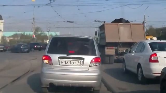 ВНИМАНИЕ!!! почему на автомобиле нужно быть аккуратным? это не авто шоу смотреть онлайн