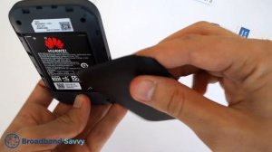 How To Set Up the Three 4G Plus MiFi Device - Huawei E5783B Mobile WiFi Router Unboxing