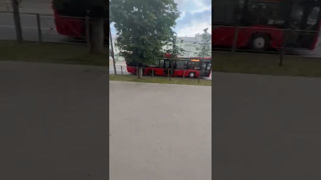 Автобус К578СА716 едет по маршруту 1. Город Казань.  #bus