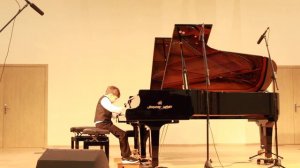 Чайковский, "Игра в лошадки". Общее фортепиано, 2 класс. (Chaikovsky. Playing toy horses)