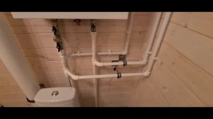 Отопление на даче. Электрический котёл,  алюминиевые радиаторы,  монтаж открытым способом.