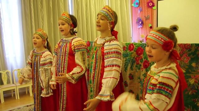 Весенняя закличка "Птички летите!" ансамбль "Солнышко" руководитель Наталья Федорова