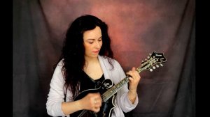 The Mini Mandolin Sessions - #3 Bluegrass Stomp - Leanne Thorose