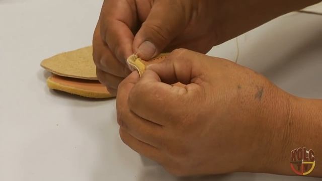 Moccasin Making Workshop смотреть онлайн