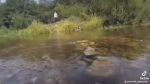 🎵 ПЕСНЯ: А РЕКА ТЕЧЕТ