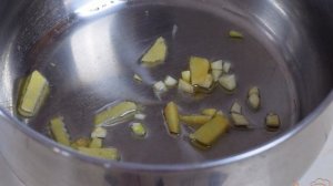 Куриное филе в томатно- соевом соусе