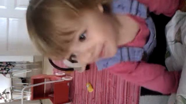 Hvem er favorit hos Emily смотреть онлайн