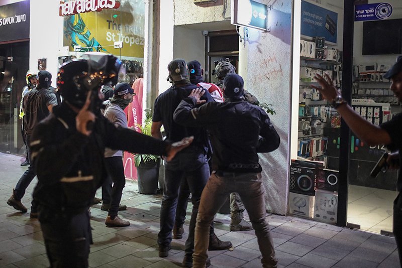 Устроивший стрельбу в Тель-Авиве террорист нейтрализован / События на ТВЦ