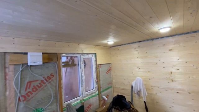 Монтаж вагонки в предбаннике. Каркасная баня своими руками смотреть онлайн