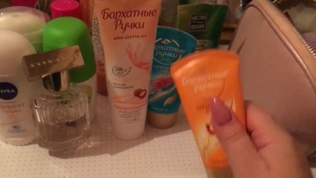 Моя уходовая косметика в ванной в деревне. Чем мы пользуемся. Пустые баночки. Честный отзыв Бюджетн