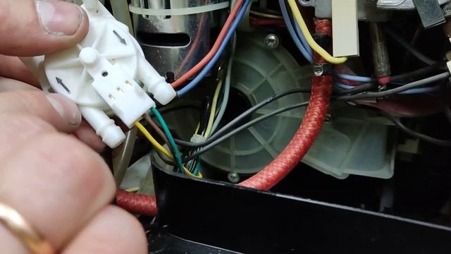 Расходомер воды,( турбинка ) / Разбор, ремонт, чистка, сборка расходомера воды кофемашины смотреть онлайн