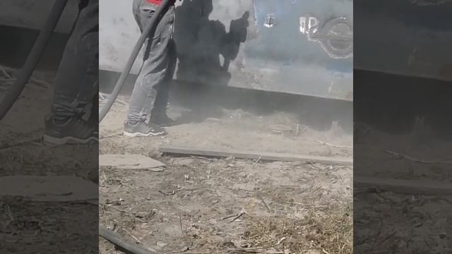 Пескоструйная очистка металла (понтоны) смотреть онлайн