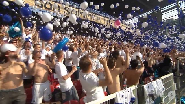 Kobenhavn fans celebrating the title with inflatable objects смотреть онлайн
