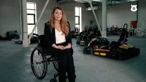 Девушка оказалась в инвалидной коляске, но смогла стать счастливой