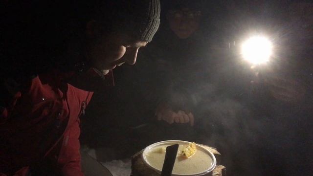 Бобровая река. Приготовили суп из яблок в курином бульоне. смотреть онлайн