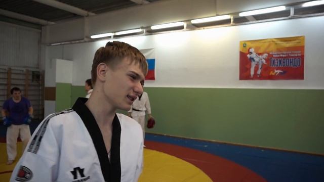 Разный спорт: тхэквондо смотреть онлайн