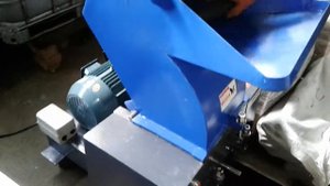 Дробилка для полимеров (пластмассы) LH-300