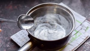 Яйцо пашот с уксусом