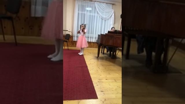 Косакович Анна - конкурсант фестивалю "КАРНАВАЛ" смотреть онлайн