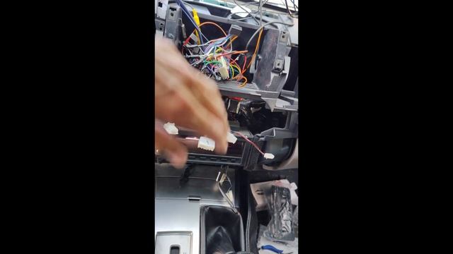 меняю положение БК Mitsubishi Pajero Sport II смотреть онлайн