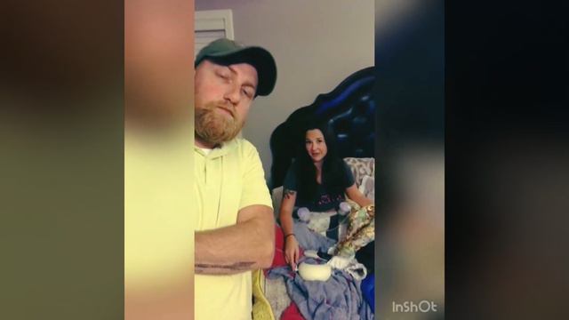 Beards for Boobs смотреть онлайн