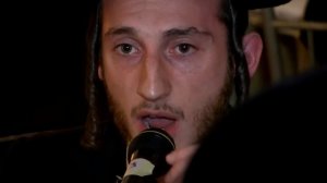 Shulem Lemmer singing with shira chad gadyu