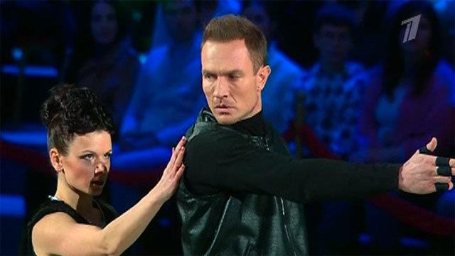 Мария Петрова и Роман Костомаров. Выступление. Фрагмент выпуска от 24.03.2012