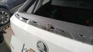 Skoda KODIAQ замена стекла крышки багажника.