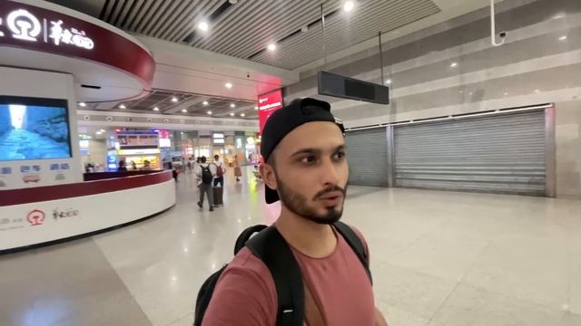 Indian Travelling in Bullet Train of China?? | World’s Longest Bullet Train Network ? смотреть онлайн