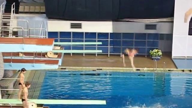 Прыжки с трамплина в воду! СК "Олимпийский" смотреть онлайн