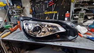 Ford Focus. Установка бидиодных линз Aozoom A3 MAX BI-LED с масками Fashion Style.