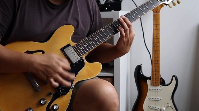 Epiphone ES339 - Thrill is gone смотреть онлайн