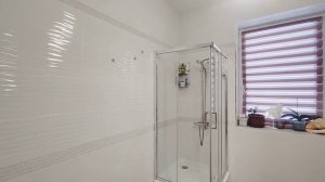 Продам дом в Липецкой обл Добровский район, с. Капитанщино, 260 кв.м, в лесу, с баней и бассейном!