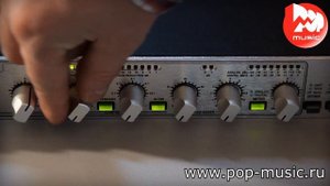 Микрофонный процессор DBX 376