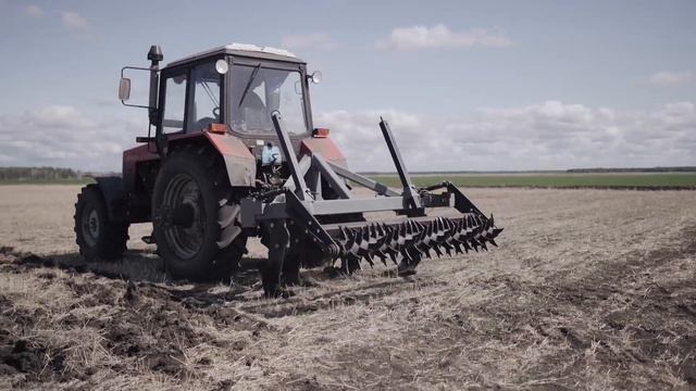 Очень подробный и полезный отзыв о навесном чизельном плуге. смотреть онлайн