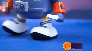 Детский танцующий утенок-космонавт