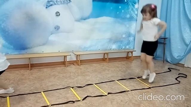 Координационная лестница на занятиях физкультуры в детском саду