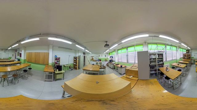 Visita virtual 360º a l'Institut Sant Pere i Sant Pau (Tarragona) смотреть онлайн