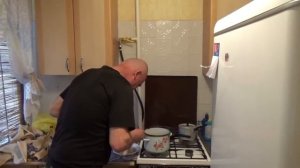 Саня Чемпион съел 100 пельменей !!!Sanya champion ate 100 dumplings !!!
