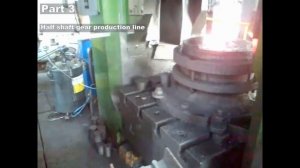 Процесс ковки зубчатых колес на линии производства ковочного пресса