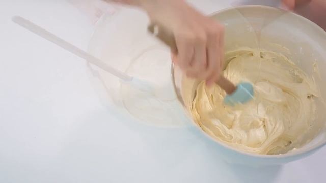 How to make Vanilla Cupcakes Recipe - Tutorial смотреть онлайн