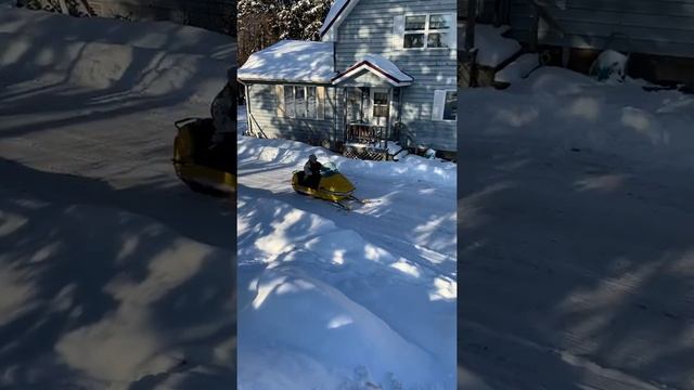 1969 skidoo Nordic 371 смотреть онлайн