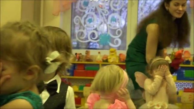 Частный детский сад "В гостях у Солнышка" Ясельная группа. Новогодный утренник смотреть онлайн