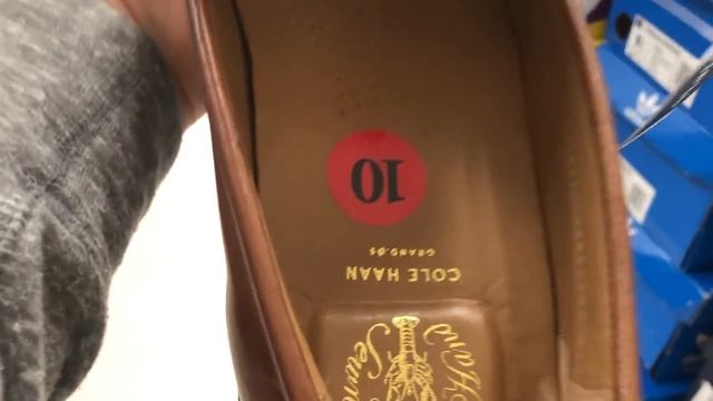 Магазин Marshalls в Америке. Обувь, кроссовки, одежда, косметика. Где купить и не переплатить в США смотреть онлайн