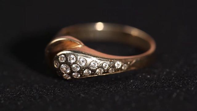 Колечко. Макро смотреть онлайн