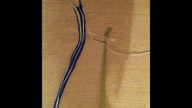 Видеоурок №1 - Как плести фенечки: перуанская волна :) смотреть онлайн