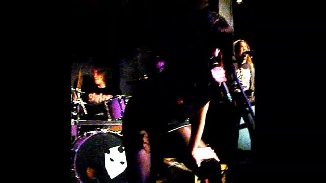 ENGINES OF VENGEANCE, Opium, Edinburgh, May 2012, 'BITCH ON WHEELS' смотреть онлайн