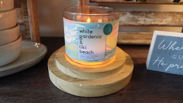 Candle Review: White Gardenia x Tiki Beach "Blend" from Bath & Body Works смотреть онлайн