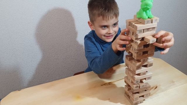 Во что поиграть с Друзьями ? Дженга - Развивающие настольные игры Башня для детей и взрослых Обзор смотреть онлайн