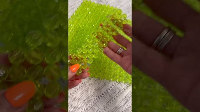 СКОЛЬКО НУЖНО БУСИН НА ТАКУЮ СУМКУ ИЗ БУСИН. Итого в конце #сумкаизбусин смотреть онлайн